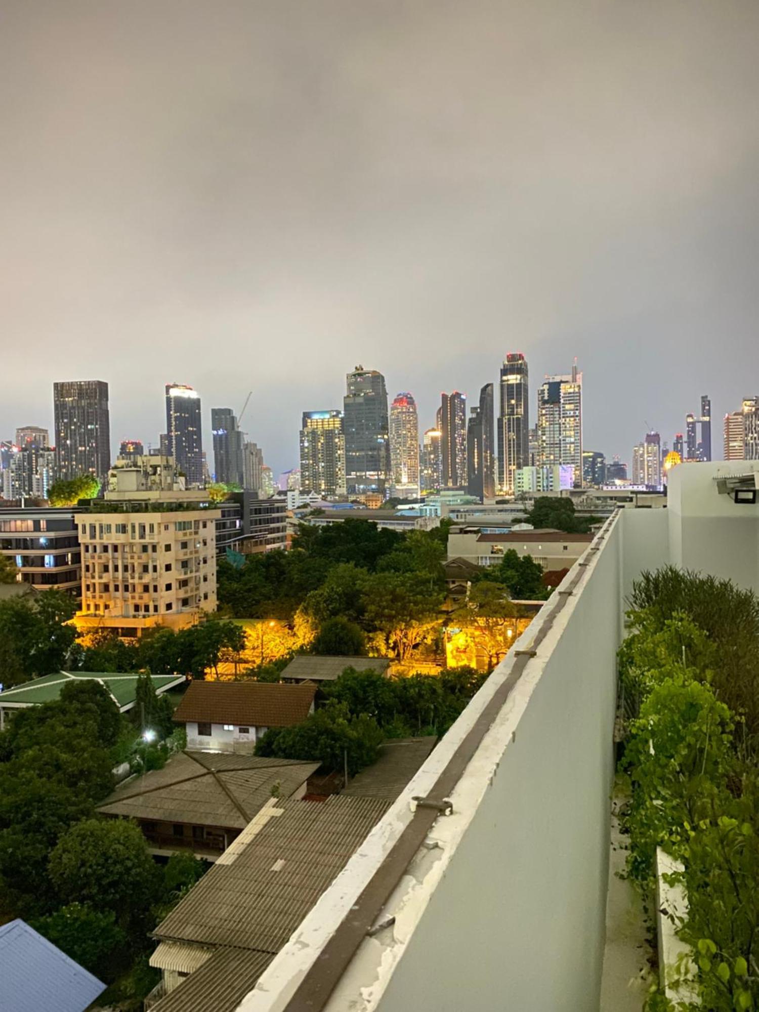 Tierra Residences Bangkok Exterior photo